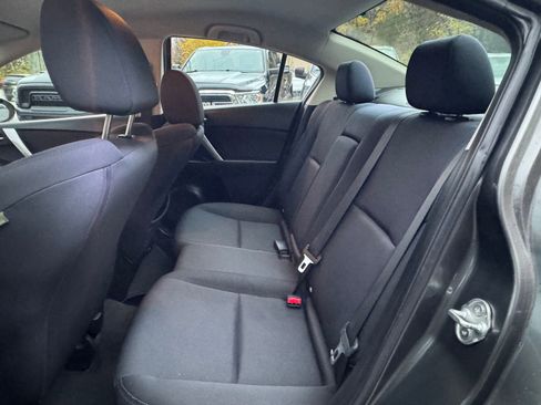 Used 2011 MAZDA MAZDA3 s Sport image 10