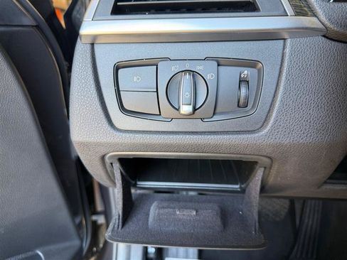 Used 2018 BMW 330i Sedan RWD image 32