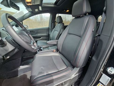 Used 2024 Honda Odyssey Sport image 20