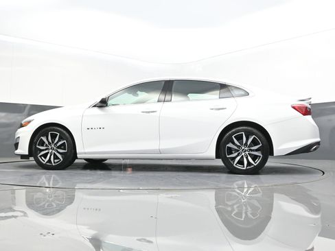 Used 2024 Chevrolet Malibu RS image 38