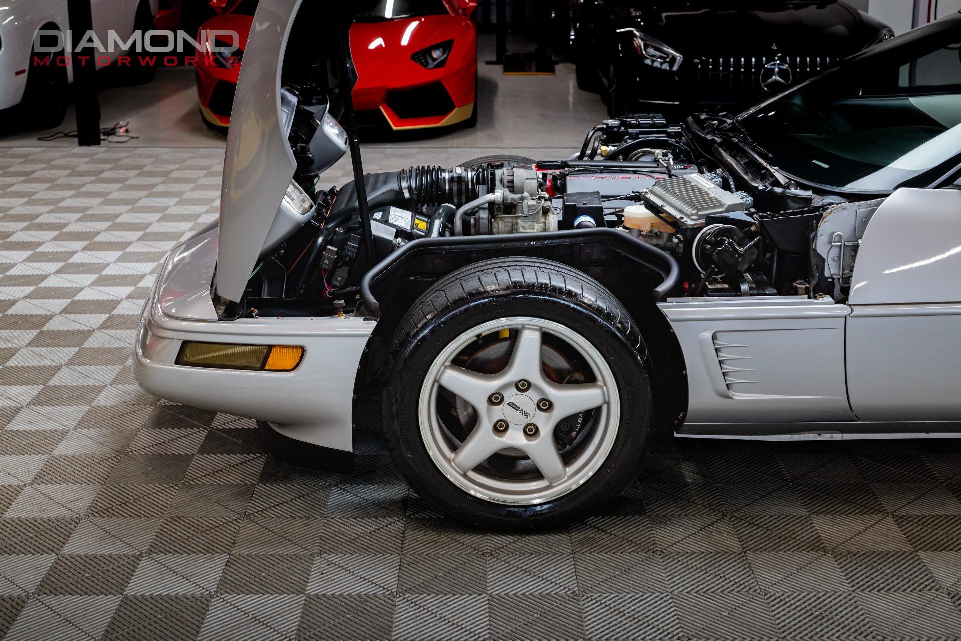 Used 1996 Chevrolet Corvette Convertible RWD image 74