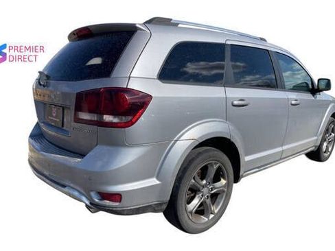 Used 2015 Dodge Journey Crossroad w/ Flexible Seating Group image 5