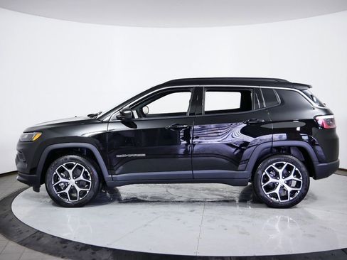 New 2025 Jeep Compass Limited image 16