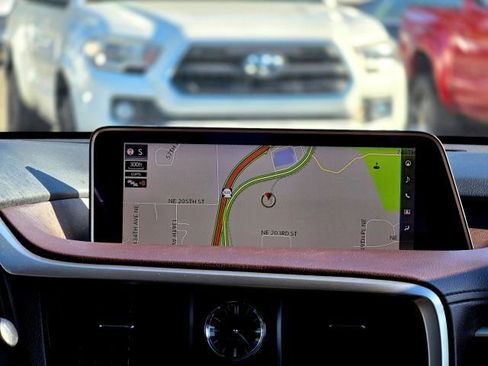 Used 2017 Lexus RX 350 AWD w/ Premium Package image 18