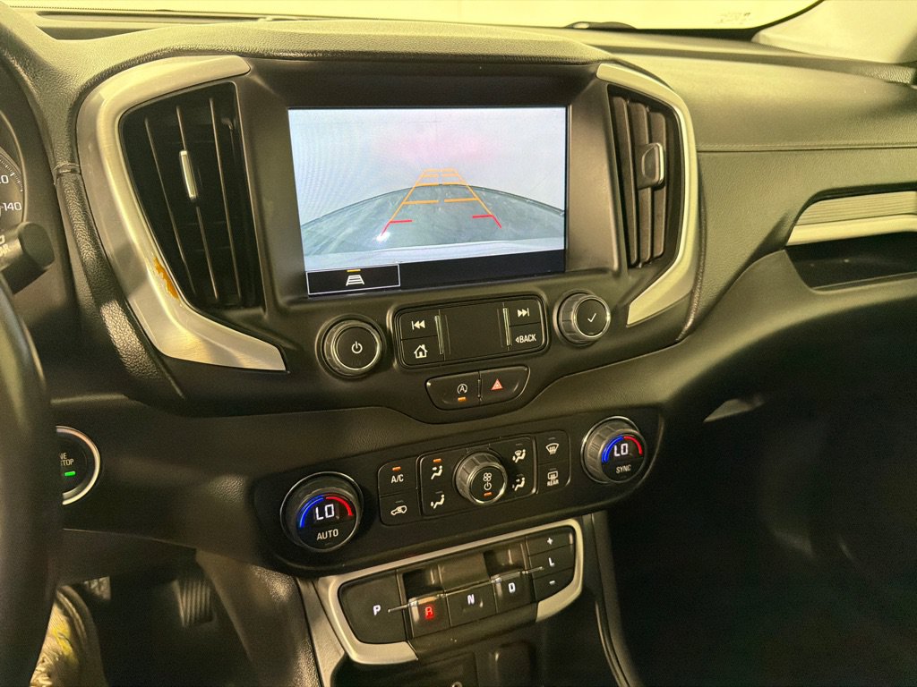 Used 2022 GMC Terrain SLT w/ LPO, Floor Liner Package FWD image 14