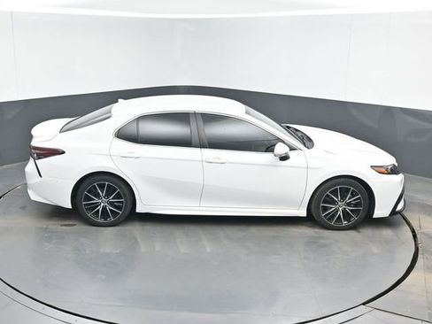 Used 2023 Toyota Camry SE FWD image 37