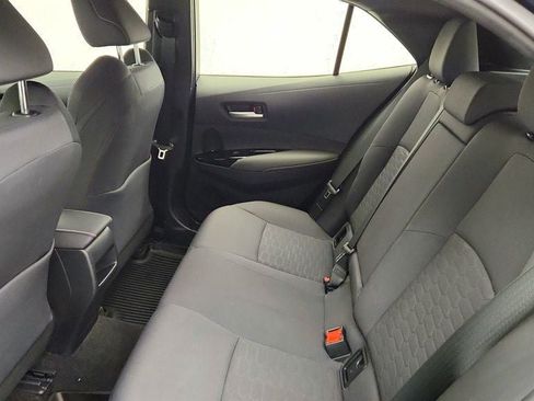 Used 2020 Toyota Corolla SE FWD image 18