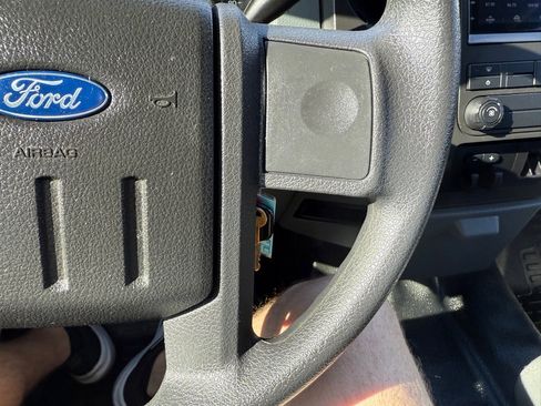 Used 2016 Ford F250 XL w/ XL Value Package image 31