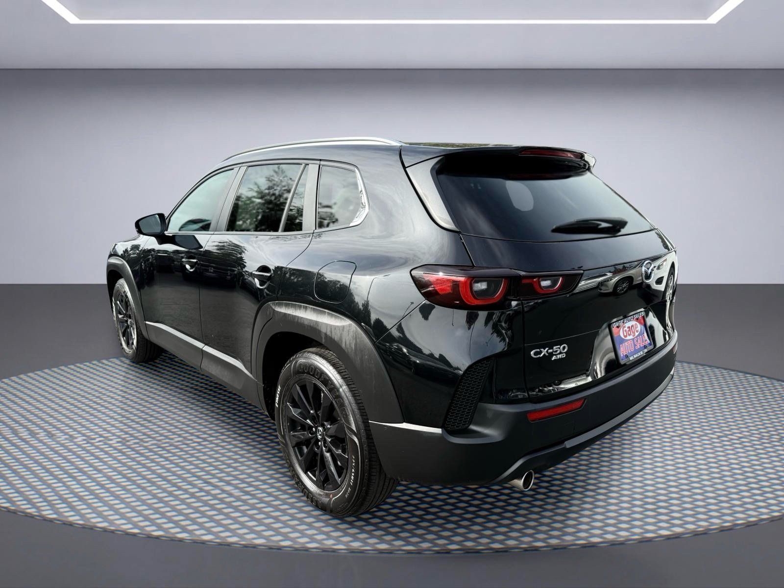 Used 2023 MAZDA CX-50 2.5 S w/ Preferred Plus Pkg AWD/4WD image 4