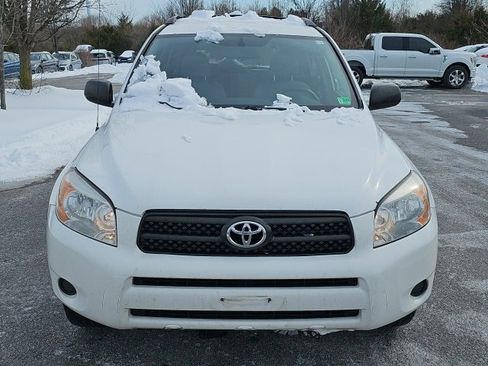 Used 2007 Toyota RAV4 4WD image 2