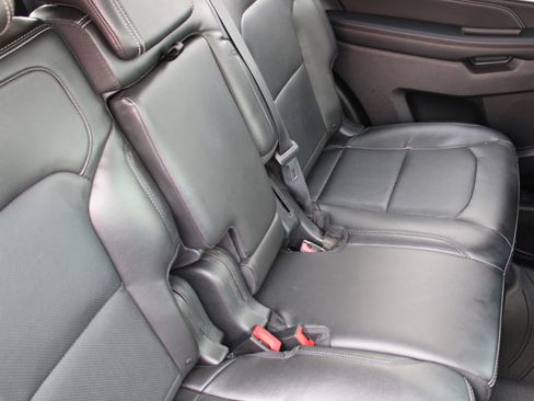 Used 2018 Ford Explorer Limited w/ Equipment Group 301A image 17