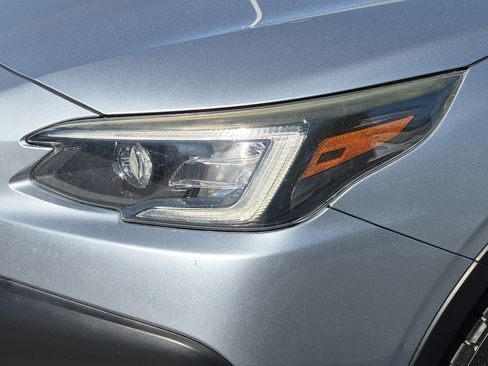 Used 2021 Subaru Outback Premium AWD/4WD image 10