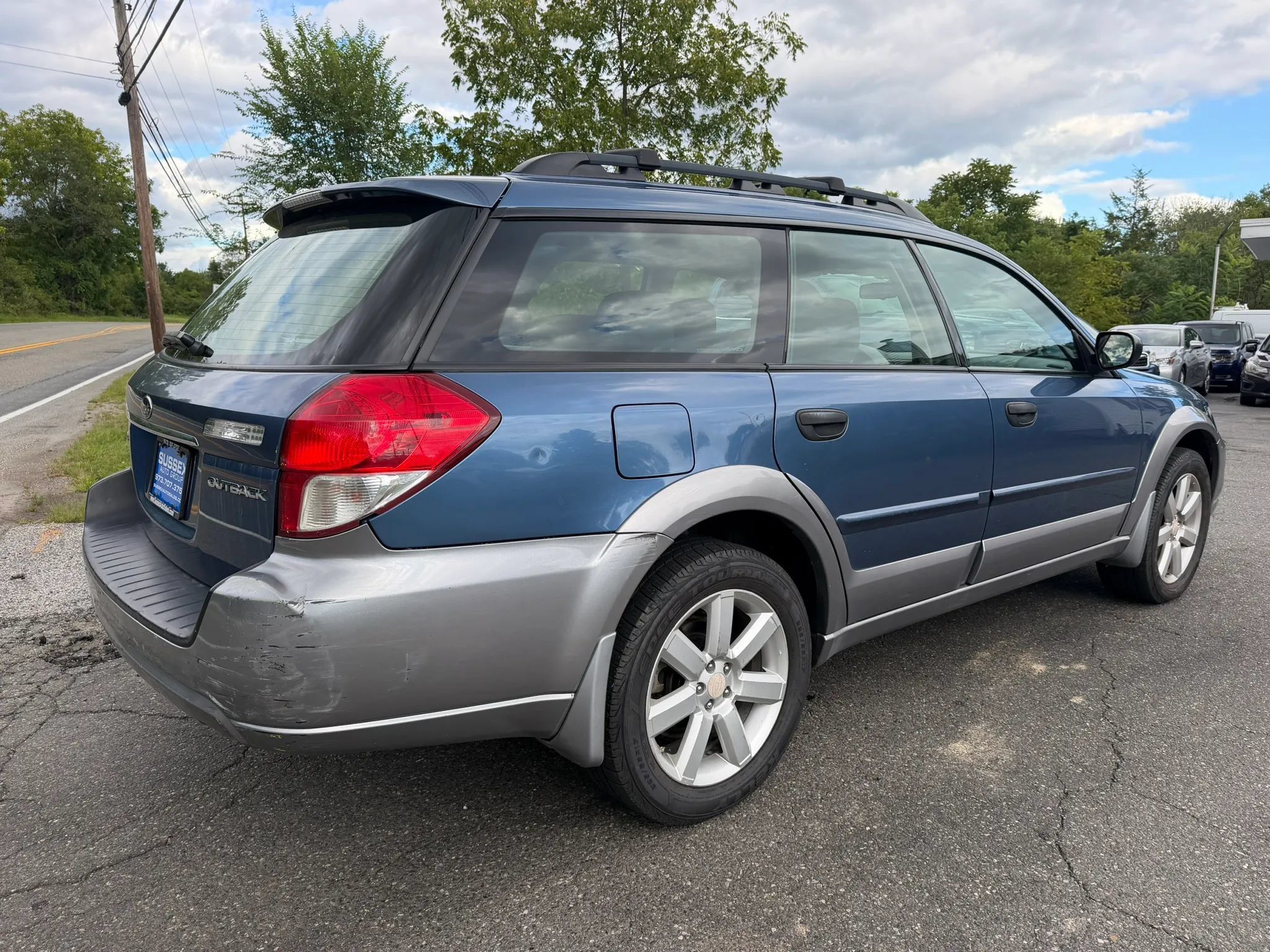 Used 2008 Subaru Outback 2.5i L.L. Bean AWD/4WD image 4