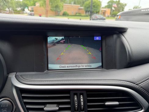 Used 2018 INFINITI QX30 AWD w/ Cargo Package image 13