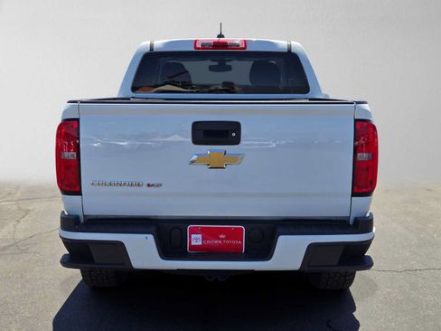 Used 2020 Chevrolet Colorado W/T w/ Custom Special Edition AWD/4WD image 3