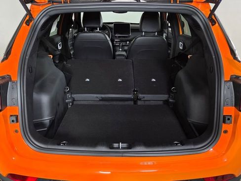 New 2026 Jeep Compass Latitude image 10