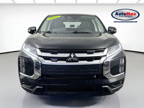 Used 2025 Mitsubishi Outlander Sport AWD image 2