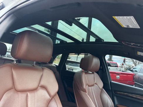 Used 2019 Audi Q5 2.0T Premium Plus w/ Premium Plus Package image 33