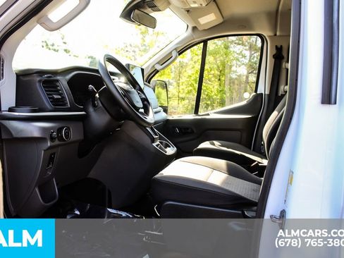 Used 2025 Ford Transit 350 XLT RWD image 17