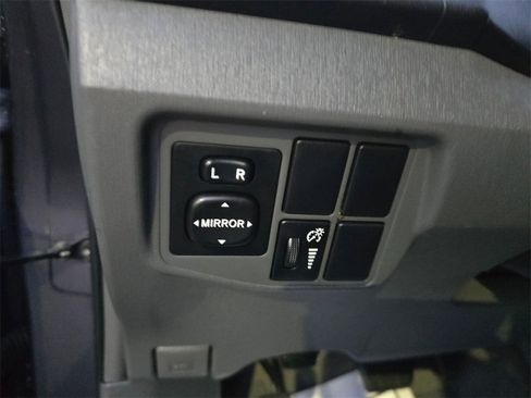 Used 2011 Toyota Prius Two image 32