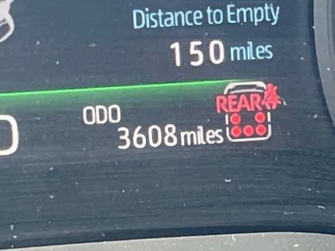 Used 2025 Toyota Sienna XLE w/ XLE Plus Package image 36