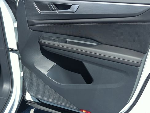 New 2026 Volkswagen Atlas Cross Sport SE image 16