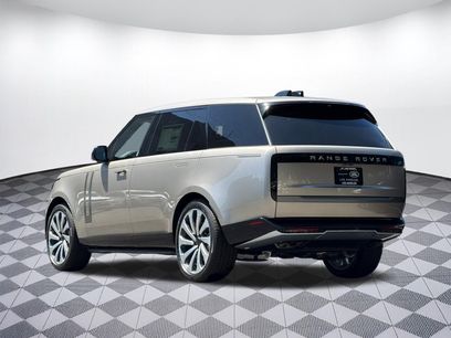 New 2026 Land Rover Range Rover Long Wheelbase SE