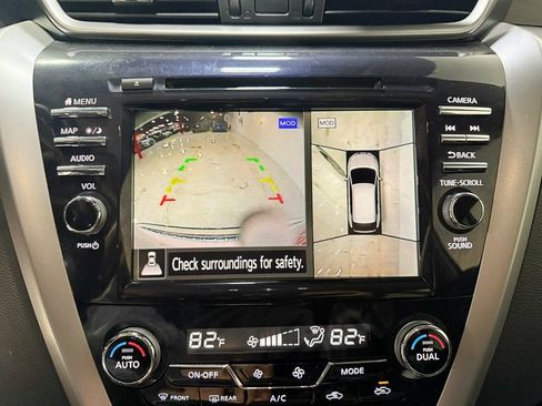 Used 2021 Nissan Murano Platinum w/ Cargo Package image 18