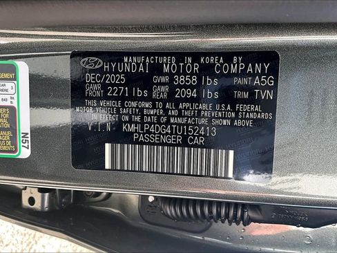 New 2026 Hyundai Elantra Limited image 14