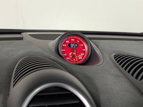 Used 2025 Porsche 718 Cayman GT4 RS RWD image 27