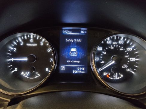 Used 2018 Nissan Rogue Sport S w/ S Appearance Package FWD image 23