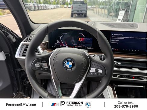 New 2026 BMW X5 xDrive50e w/ Premium Package AWD/4WD image 21