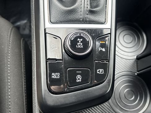 Used 2023 Kia Sportage LX AWD/4WD image 25