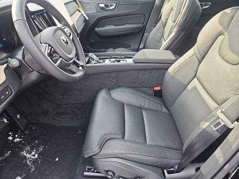 New 2026 Volvo XC60 T8 Ultra w/ Protection Package Premier image 19