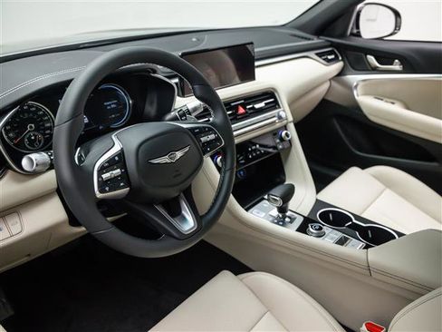 New 2026 Genesis G70 2.5T image 18