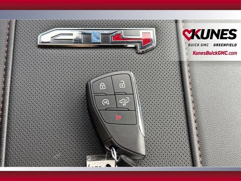New 2026 GMC Sierra 2500 AT4 w/ AT4 Premium Plus Package AWD/4WD image 42