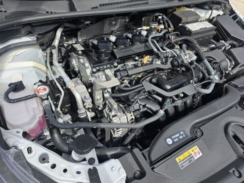 Certified 2025 Toyota Corolla LE image 16