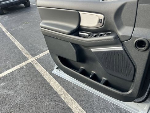 New 2026 Ford Expedition Active image 13