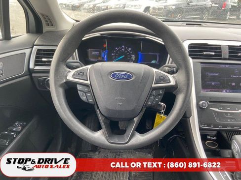 Used 2013 Ford Fusion SE image 14