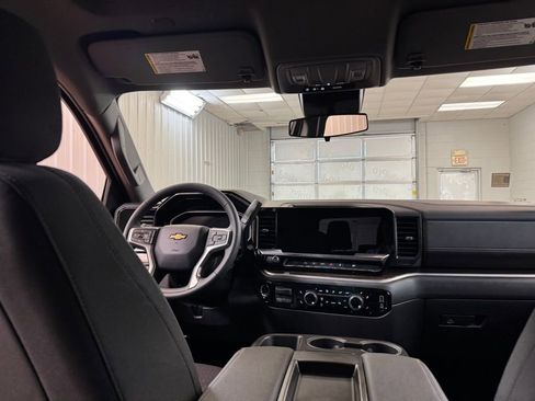 New 2026 Chevrolet Silverado 1500 LT image 22