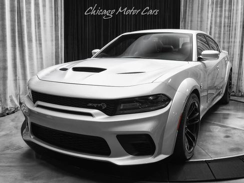 Used 2020 Dodge Charger SRT Hellcat image 2