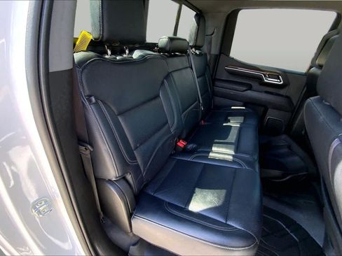 Used 2022 Chevrolet Silverado 1500 RST w/ Texas Edition Plus RWD image 19