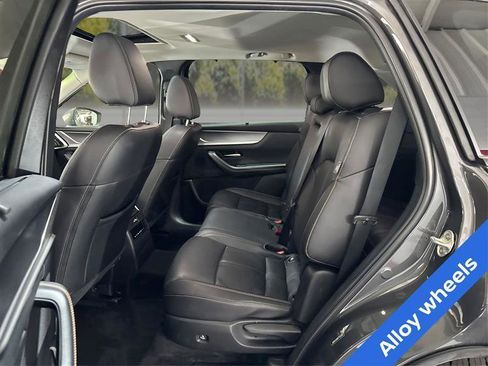 Used 2024 MAZDA CX-90 3.3 Turbo w/ Preferred Plus image 10