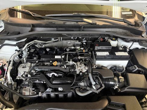 Certified 2023 Toyota Corolla Cross XLE FWD image 20