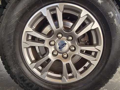 Used 2020 Ford F150 Lariat image 50