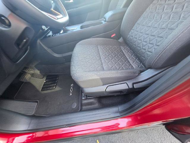 Certified 2025 Nissan Kicks SV FWD image 14
