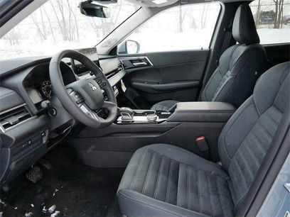 New 2026 Mitsubishi Outlander SE