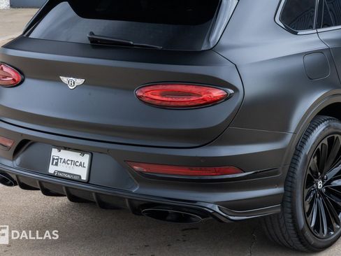 Used 2023 Bentley Bentayga Speed AWD/4WD image 16