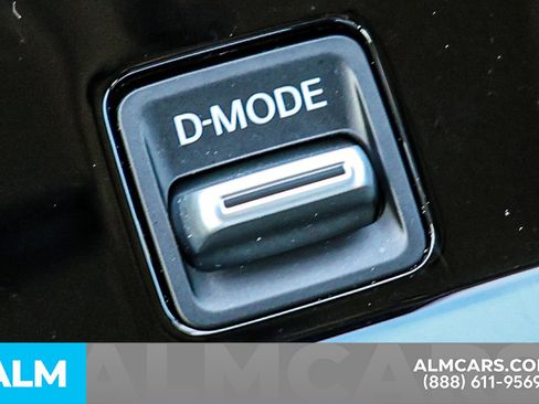 Certified 2025 Nissan Murano SV image 40