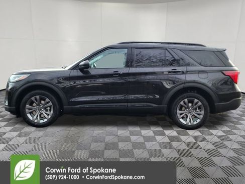 New 2026 Ford Explorer Active w/ Active Comfort Package image 9